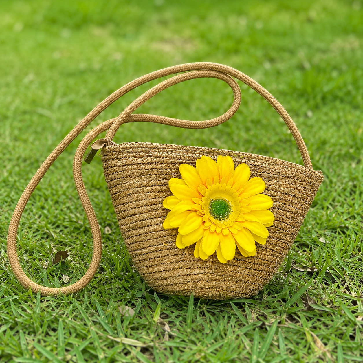 Vixoraa Handmade Straw Flower Sling Bag for Women & Girls – Stylish Summer Crossbody Bag
